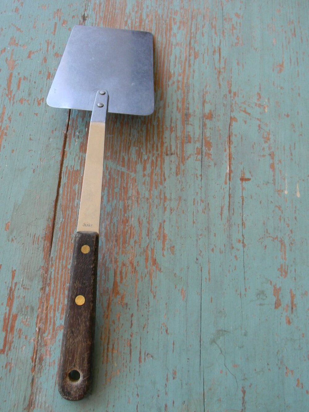 VINTAGE REALKEEN STAINLESS STEEL JAPAN WOOD HANDLE SPATULA